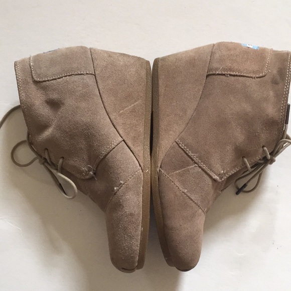 Toms Dessert Suede Wedge Booties - Picture 5 of 10